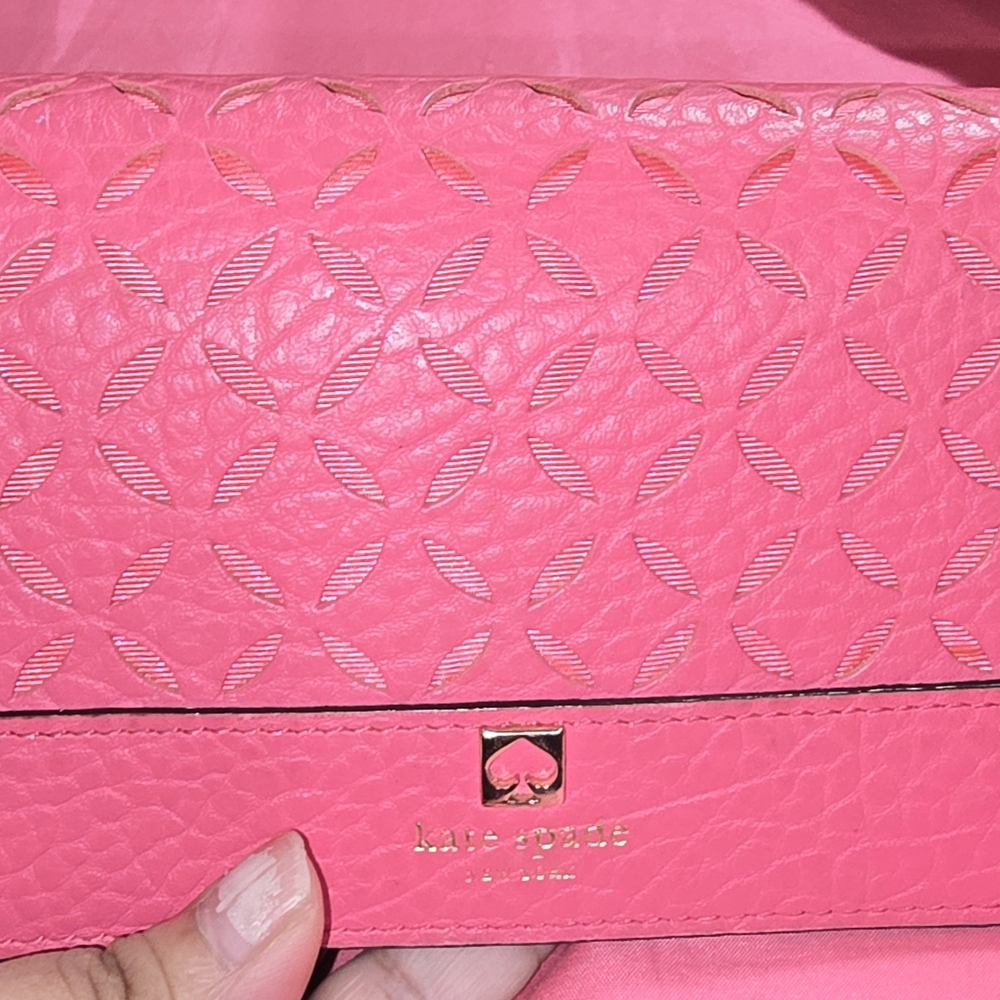 Kate Spade Pink Perri Lane Leather Women's Wallet - Picture 13 of 16